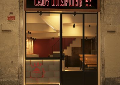 LADY DUMPLING